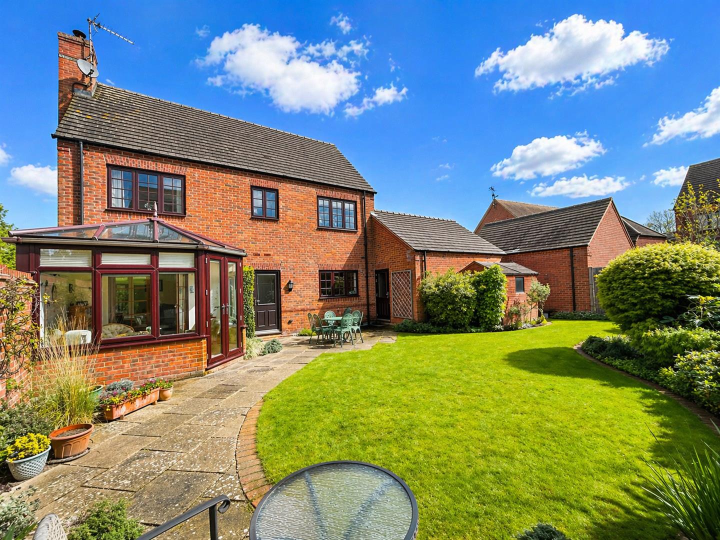 Dean Forest Way, Broughton, Milton Keynes